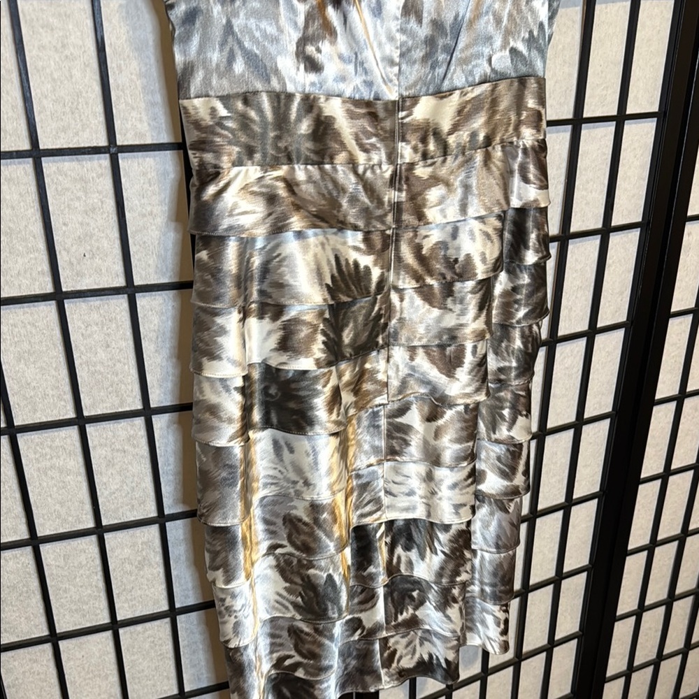 London Times Silver Sleeveless Sheath Midi Dress - Picture 4 of 5
